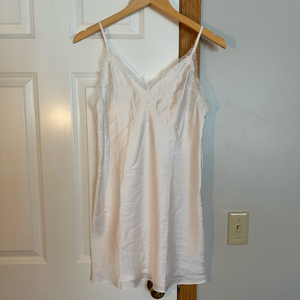 Victorias Secret NWT White Lace-Trim Satin Slip